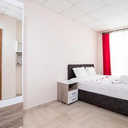 Vera Park Premium Aparthotel *