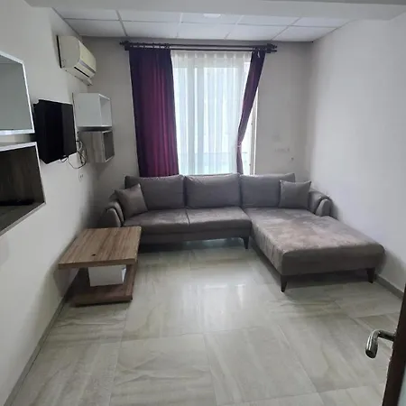 Vera Park Premium Aparthotel *